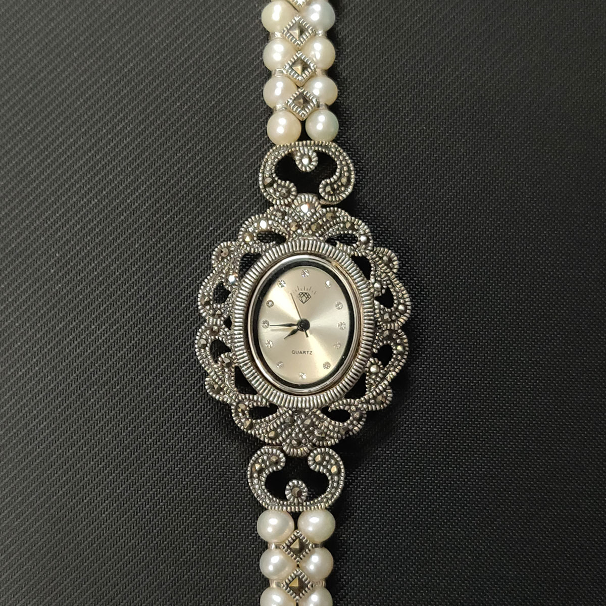 kate spade new york Women's Monroe Heart Quartz Analog Stainless Steel Pearl  Bracelet Watch | Dillard's
